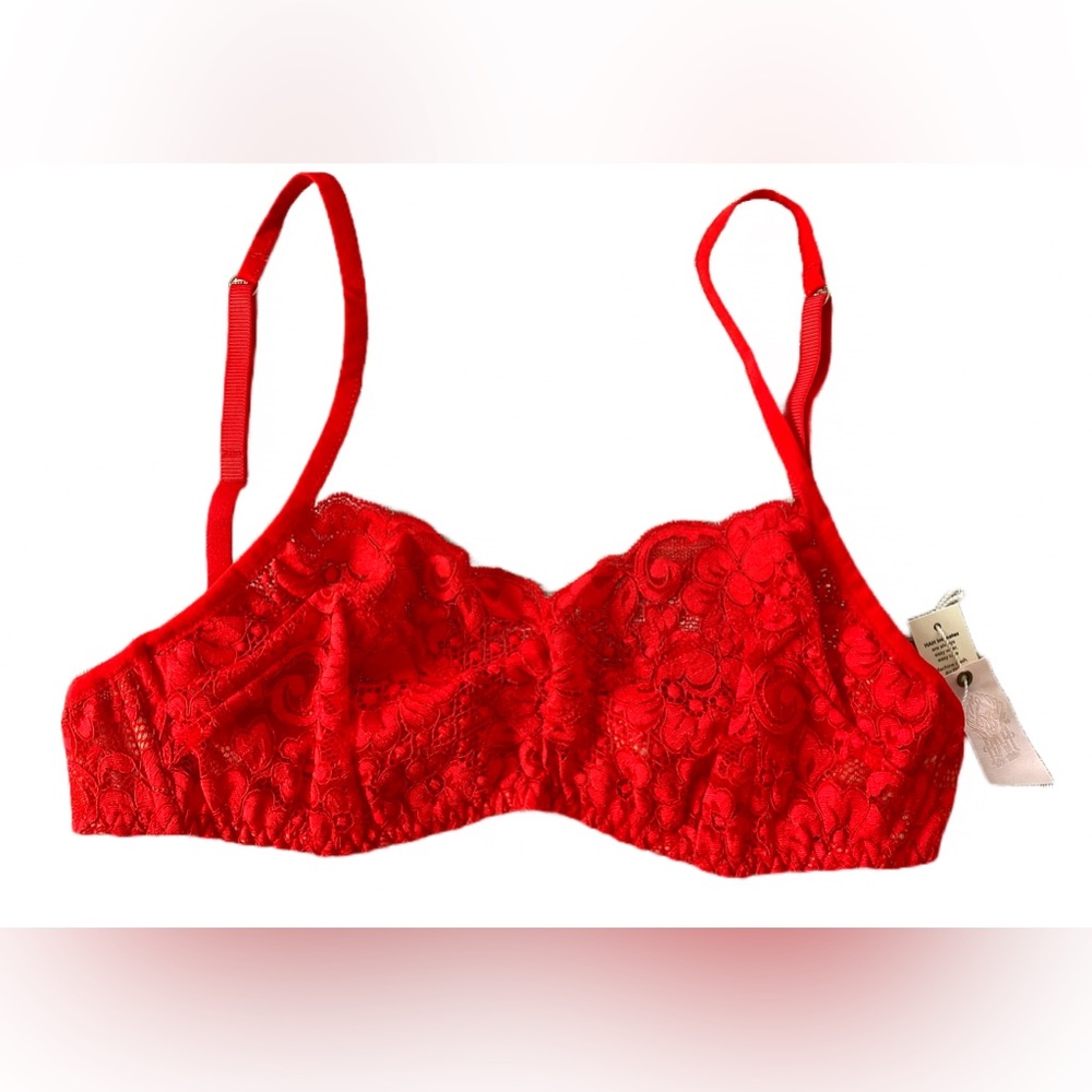 We Are HaH x Free People Size C 30-38 Hook Up Bra In Blood Orange